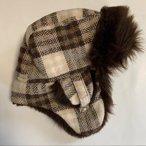Maurices winter hat brown plaid faux fur trim